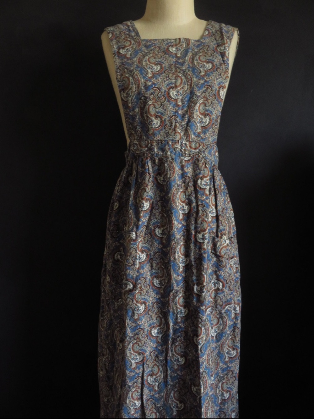 True 1970's Vintage Paisley Maxi Apron Blue & Brown Very miu miu